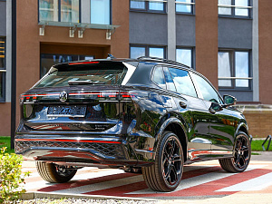 Volkswagen Tiguan черный 2026