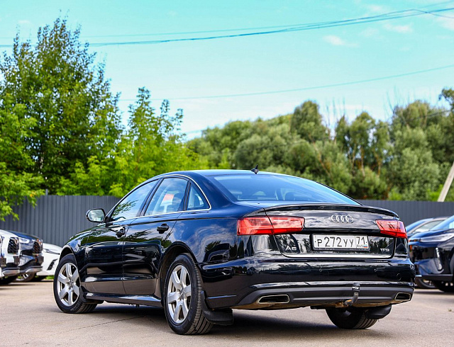 Audi A6 черный 2015